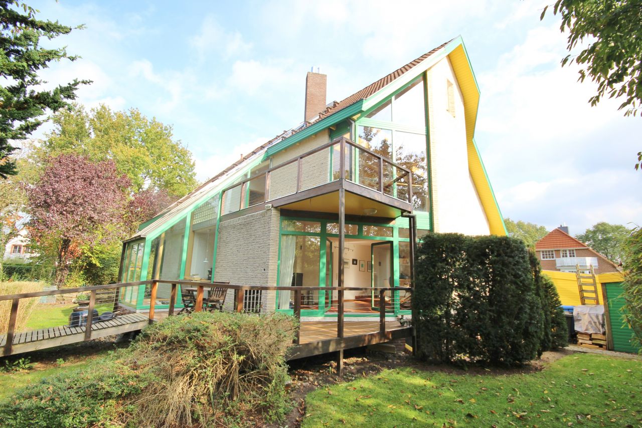 Essen: Ihr Traumhaus in Essen – Modernes Wohnen mit Fernblick Essen: Ihr Traumhaus in Essen – Modernes Wohnen mit Fernblick