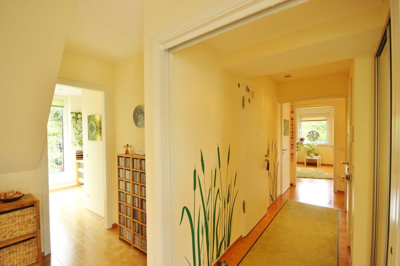 Ihr neues Zuhause mit Blick auf die Berge – stilvolle Eigentumswohnung in Essen