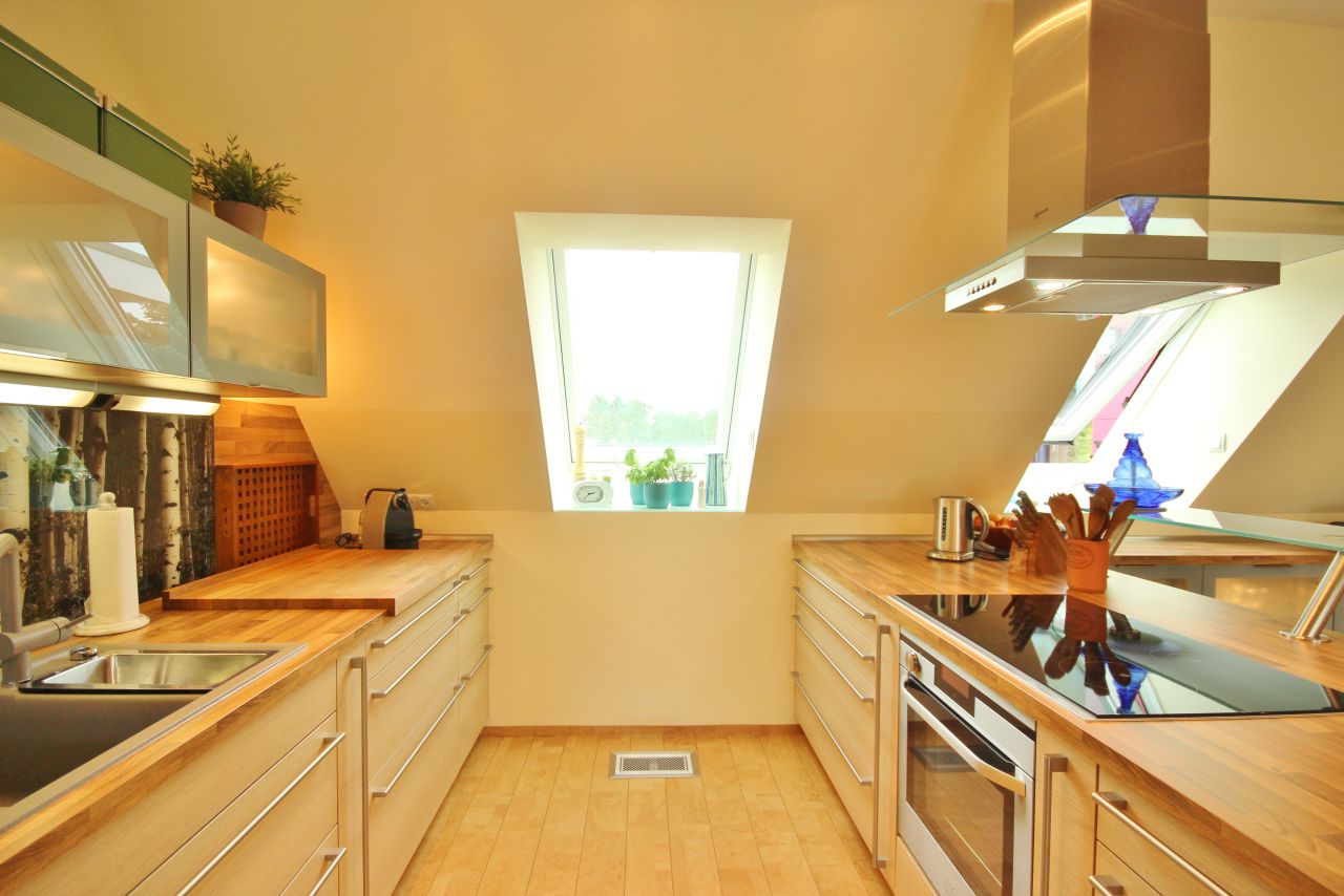 Ihr neues Zuhause mit Blick auf die Berge – stilvolle Eigentumswohnung in Essen