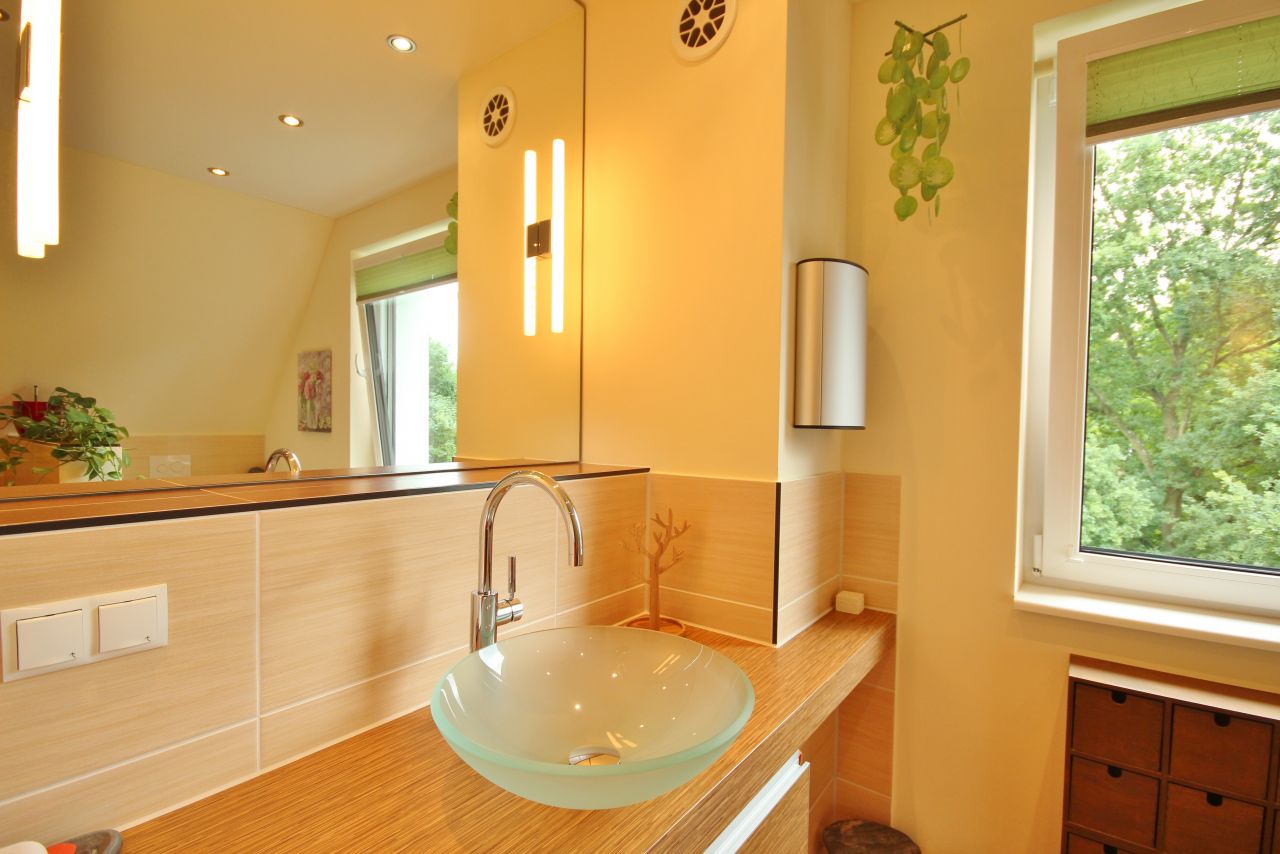 Ihr neues Zuhause mit Blick auf die Berge – stilvolle Eigentumswohnung in Essen