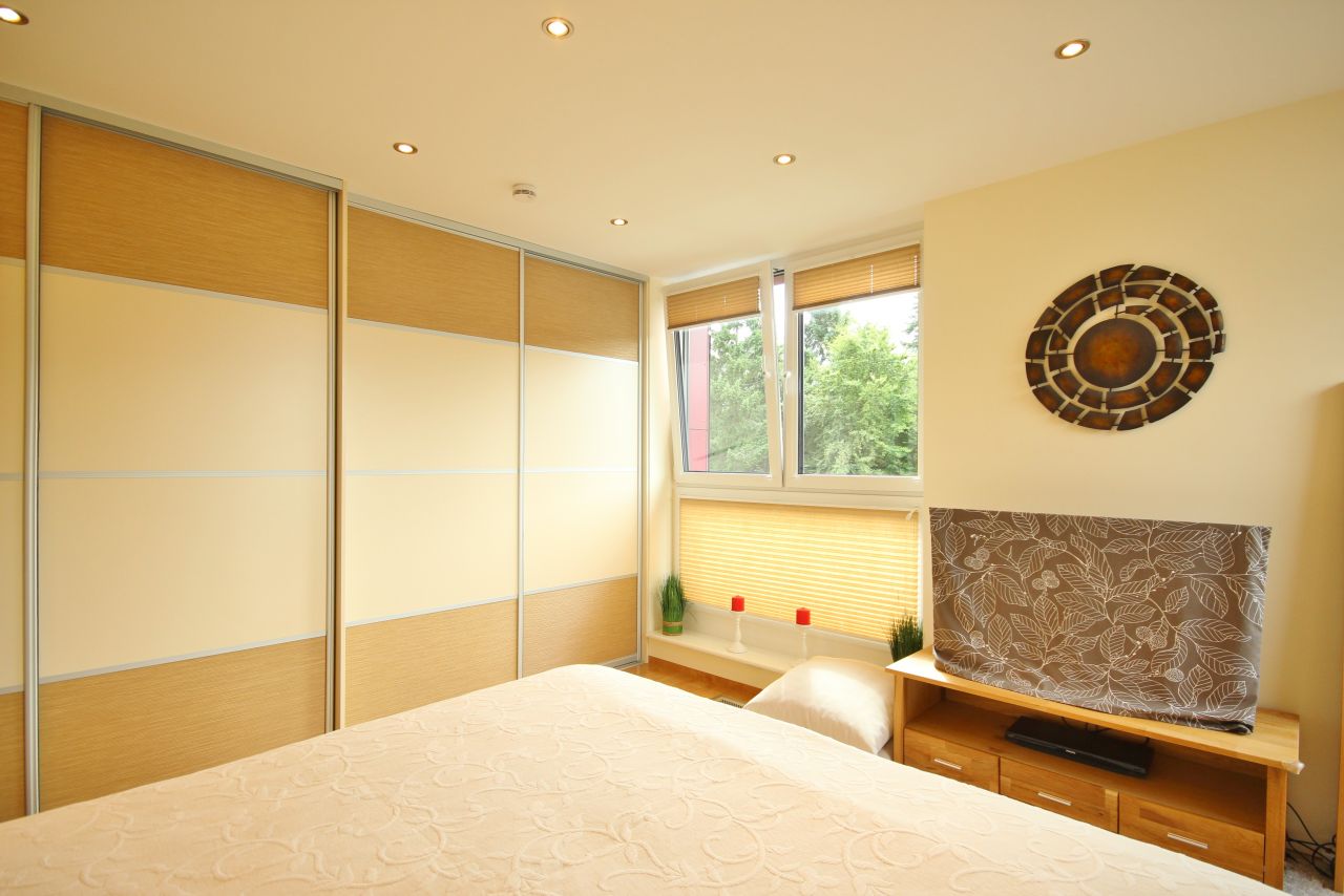 Ihr neues Zuhause mit Blick auf die Berge – stilvolle Eigentumswohnung in Essen