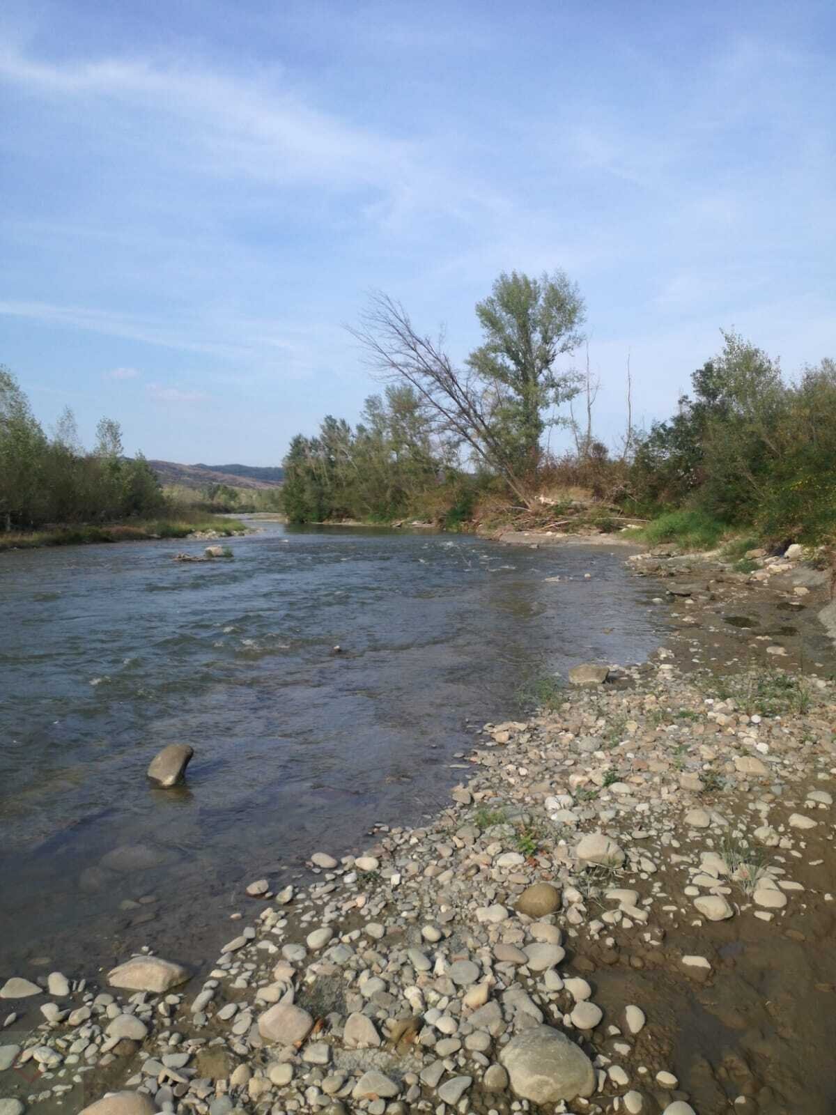 Magura: Grundstück am Fluss in Rumänien 25.000 qm Unesco Geopark 